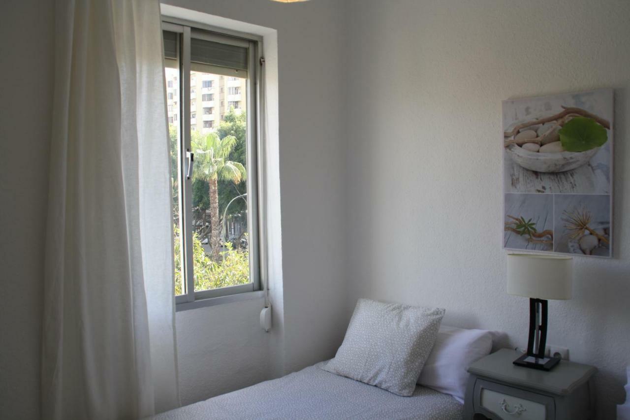 Ferienwohnung Apartamento Tia Maria Málaga Exterior foto
